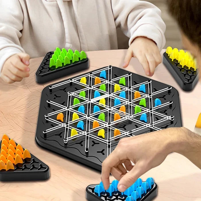 Triangle Chain Strategy Board Game ? Educational Puzzle Game for Kids & Family