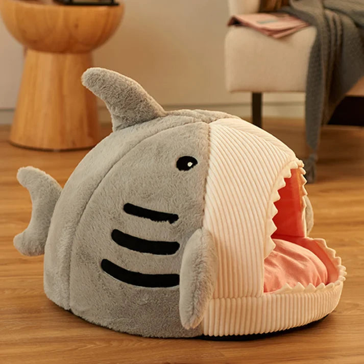 Shark Pet Bed: Cozy & Warm