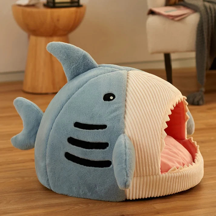 Shark Pet Bed: Cozy & Warm