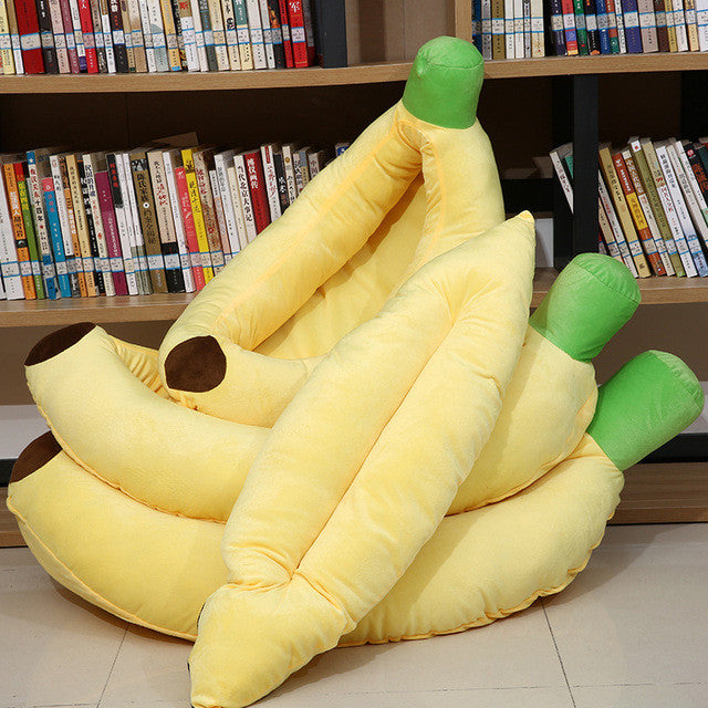 Banana Pet Nest: Washable Bed